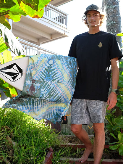 V x Matador Packable Beach Towel